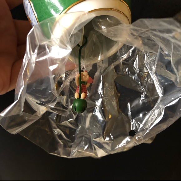 Bradford Editions Disney Winnie The Pooh, "Sounds Of The Season" Bell Ornaments - Picture 10 of 16